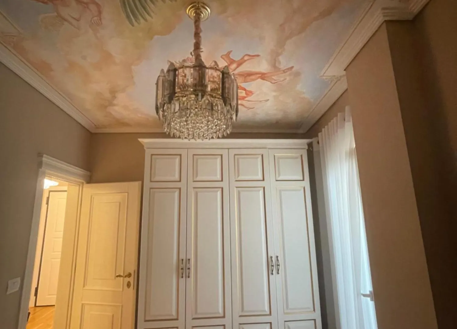 Deoni Apartment Luxury 地拉那