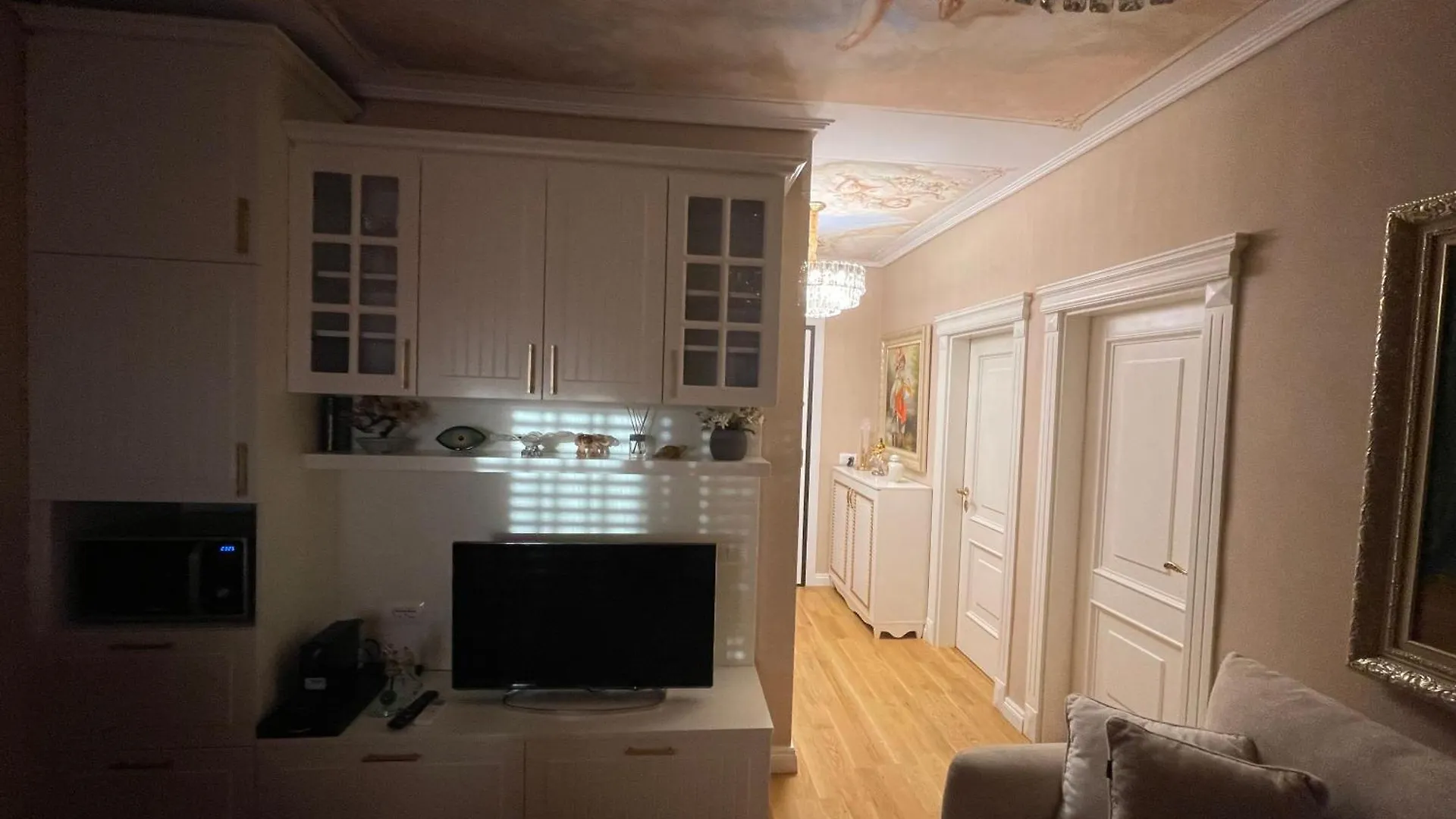 Deoni Apartment Luxury 地拉那 阿尔巴尼亚