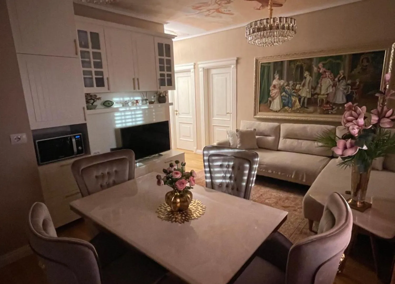 Deoni Apartment Luxury Tirana
